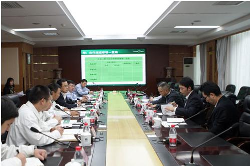 科力遠(yuǎn)集團(tuán)董事長(zhǎng)鐘發(fā)平來(lái)司調(diào)研指導(dǎo)工作